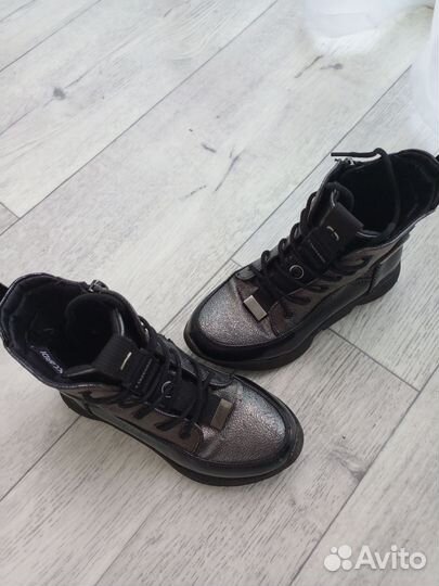 Ботинки 30 размер