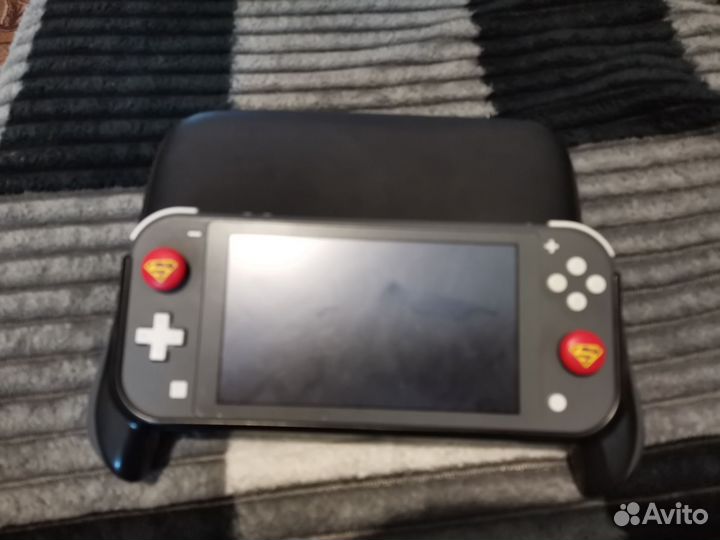 Nintendo switch Lite 300gb с играми