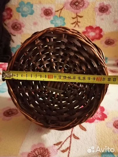 Плетеная корзина