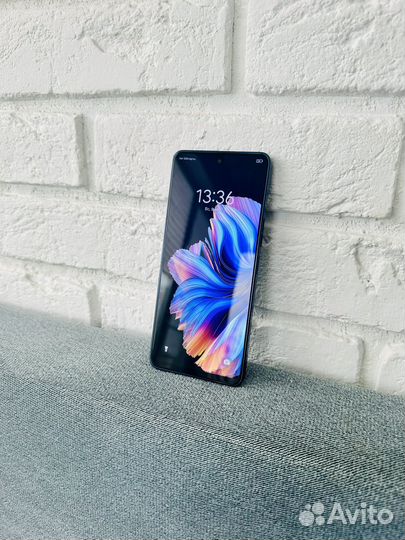 TECNO Camon 19 Pro, 8/128 ГБ