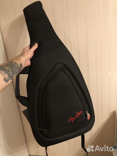 Чехол для электрогитары Fender F610