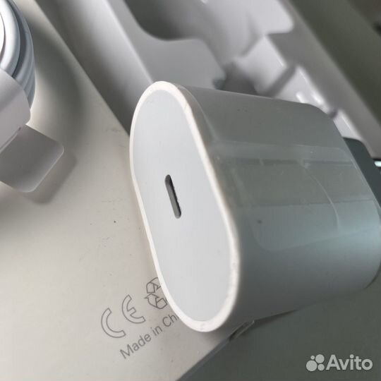 Быстрая зарядка для iPhone 20w комплект