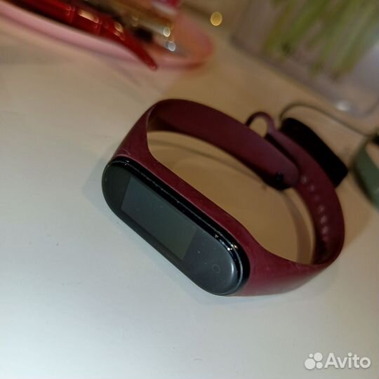 Фитнес браслет xiaomi mi band 4