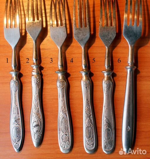 Коллекционные столовые вилки