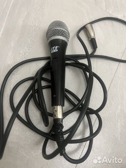 Микшерный пульт