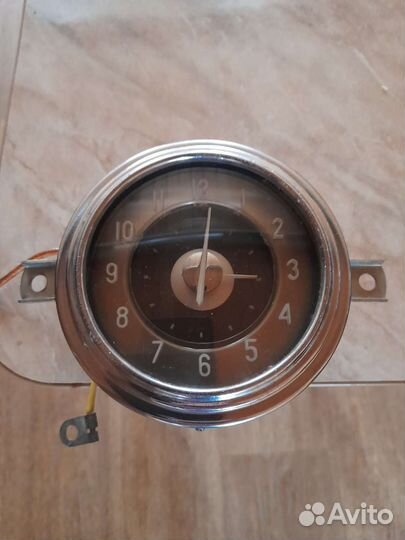 Часы газ 21 волга, победа