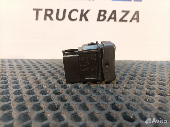 Кнопка смазочной системы Man TGA, Man TGS, Man TGX