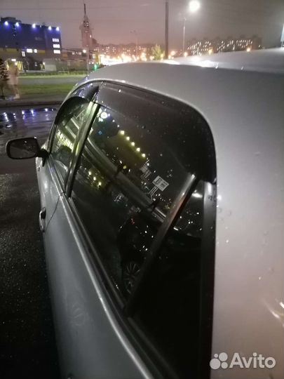 Дефлекторы окон новые Toyota Auris E150 2008-2012