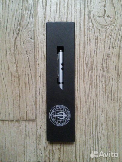 Ручка указка с лазером и фонариком