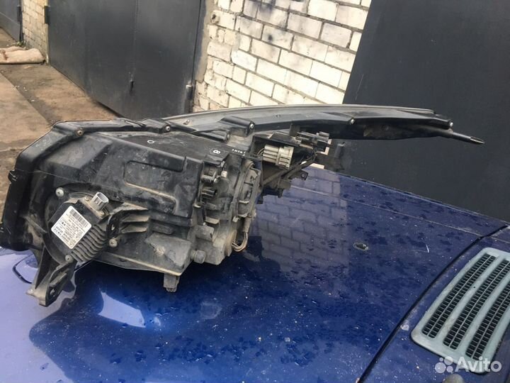 Фара левая FX30,37,50 S51 адаптивная