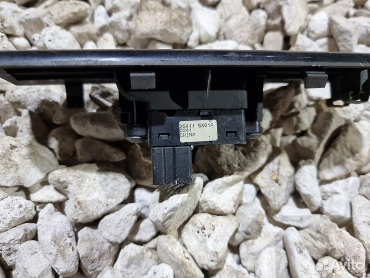 Кнопка стеклоподъемника Патфаиндер