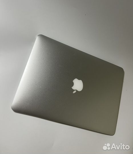Apple MacBook Air 13