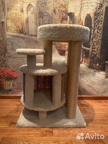Лежанка для кошек новая