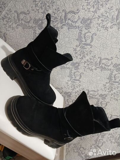 Ботинки зимние женские