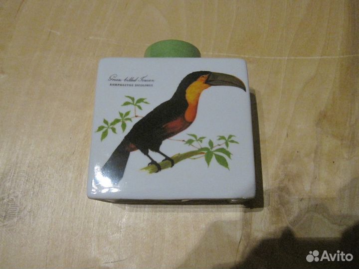 Бутылка декоративная