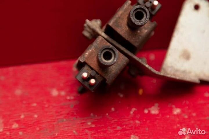 Электромагнитный клапан Mercedes S500 W140 M119