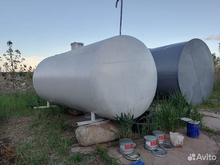 Резервуары стальные горизонтальные и вертикальные