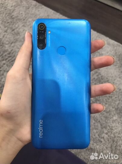 Телефон Realme c3