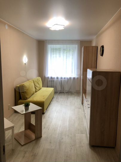 2-к. квартира, 47 м², 2/2 эт.
