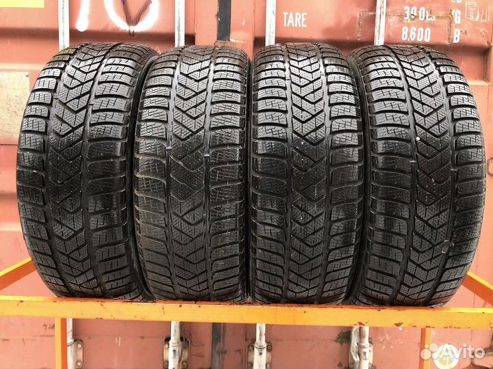 Pirelli Winter Sottozero 3 225/50 R18