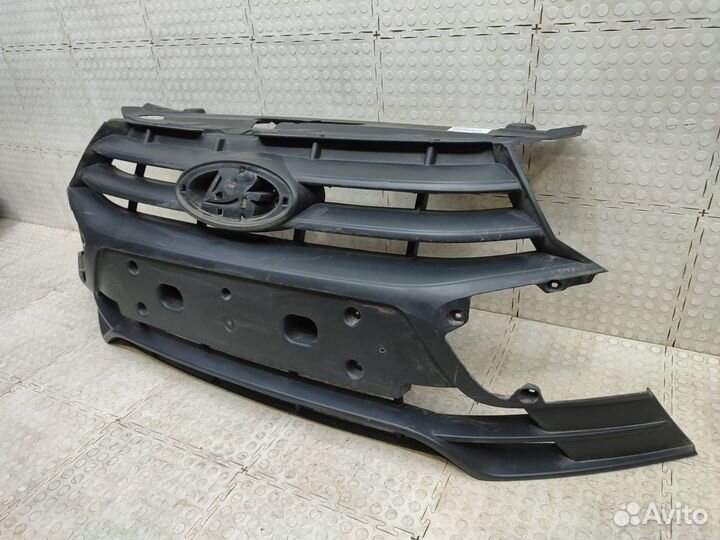 Решетка радиатора LADA Granta 2018