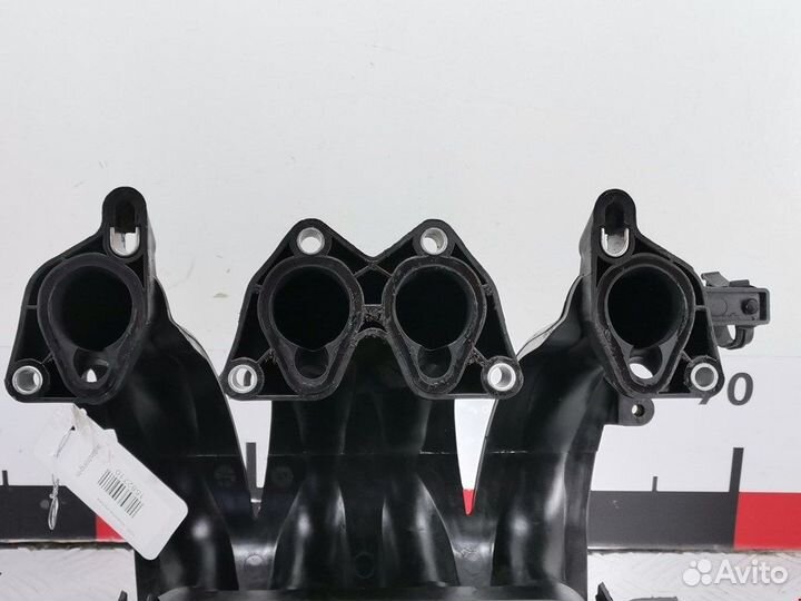 Коллектор впускной для Volkswagen Golf 4