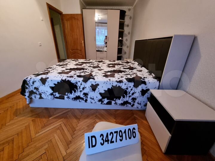 2-к. квартира, 56 м², 2/5 эт.