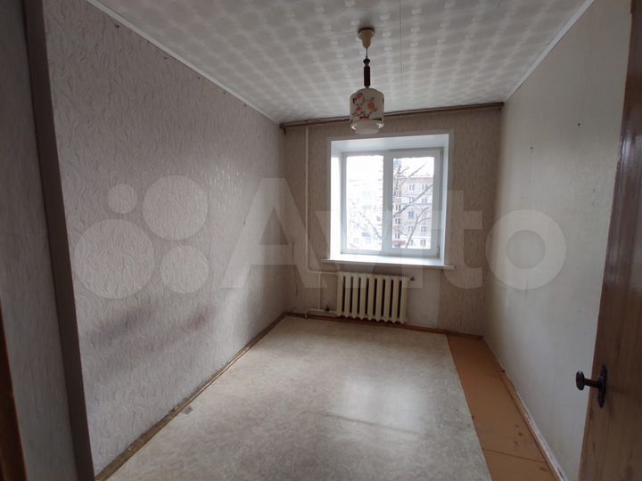 3-к. квартира, 48 м², 3/5 эт.