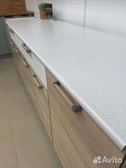 Кухня айсбери 2.4м лдсп