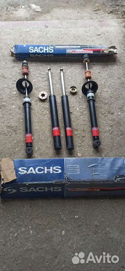 Стойки амортизатора