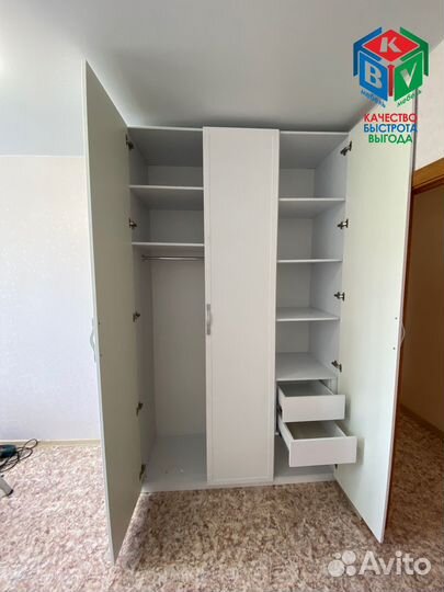 Детская мебель Письменный стол Шкаф