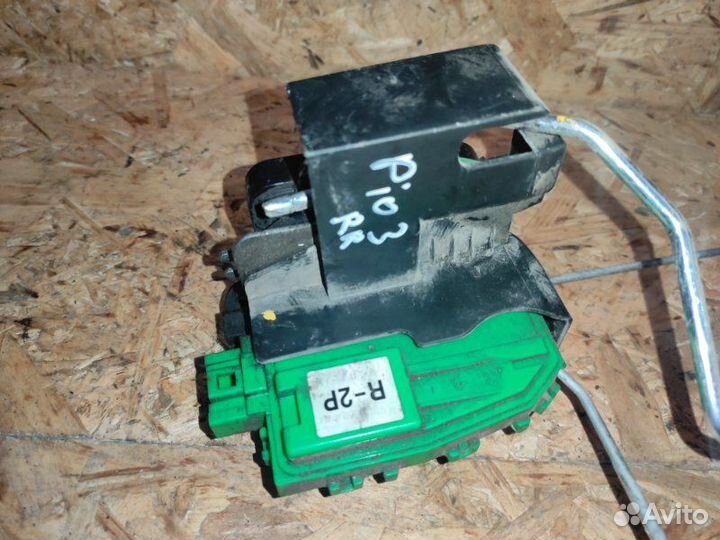 Замок двери задний правый Kia Rio QB 1.6 G4FC 2016