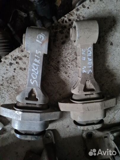 Подушка двигателя Hyundai Solaris 1 1.6 2011