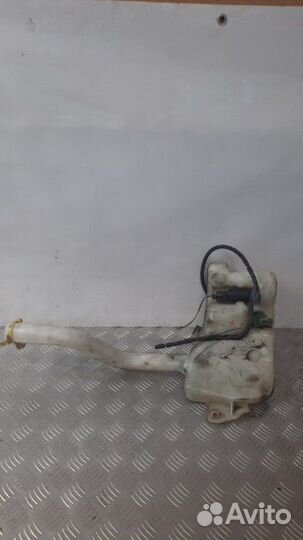 Бачок омывателя Jeep Cherokee внедорожник 5 дв