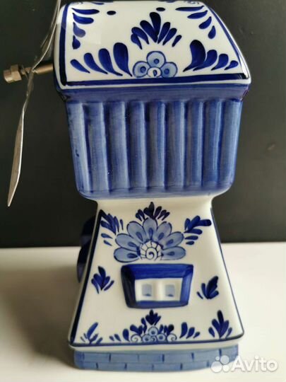 Статуэтка Мельница Фаянс. Delft Blue