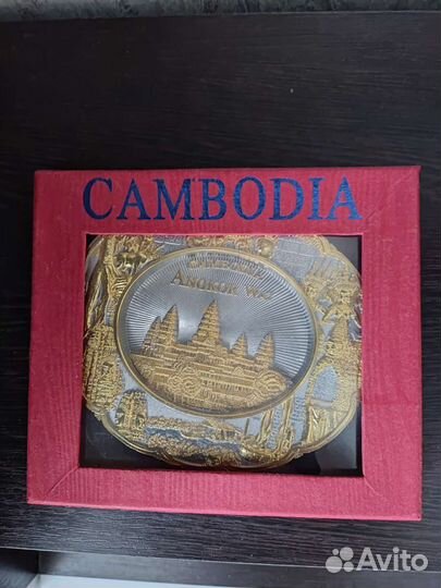 Сувенирная тарелка