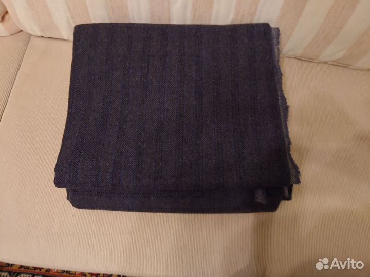 Отрез ткани шерсть