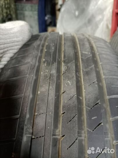 Winrun R330 215/50 R17