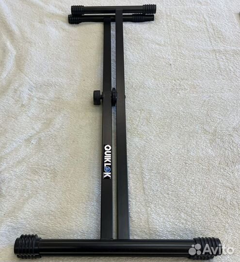 Цифровое пианино yamaha p45b + стойка + педаль