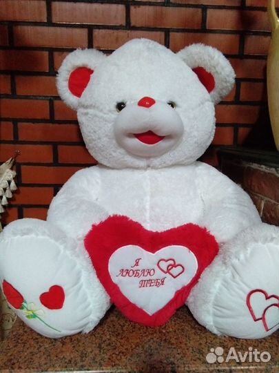 Большие плюшевые медведи