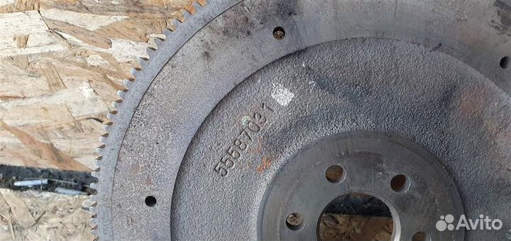 Маховик Opel Astra H sedan 2004-2014