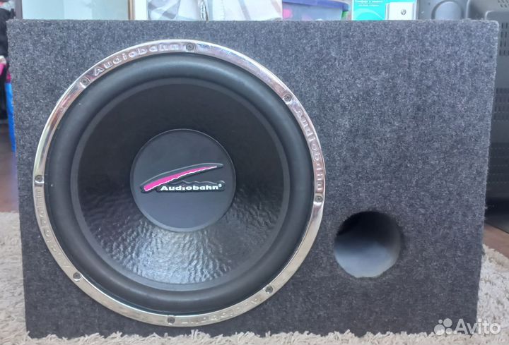 Сабвуфер и уселок