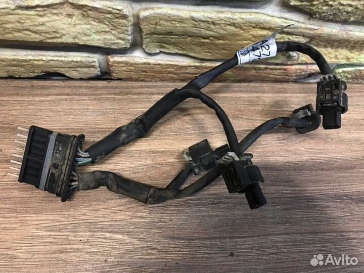 Проводка форсунок Mercedes-Benz E 200 W212