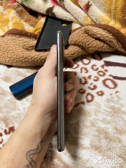 Samsung Galaxy S20+, 8/128 ГБ