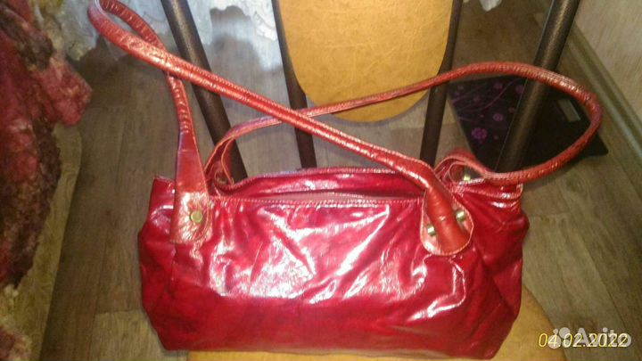 Сумка женская натуральная кожа лаковая