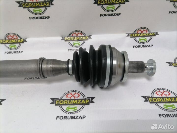 Привод передний правый Volkswagen Polo 601