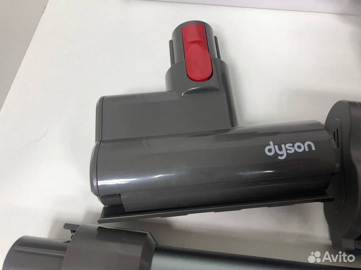 Пылесос Dyson v15gm