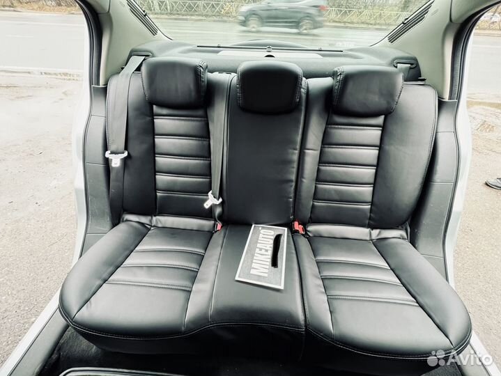 Авточехлы из экокожи Renault Megane II (3D рельсы)