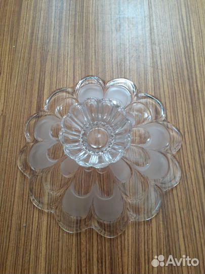 Вазы из фигурного стекла