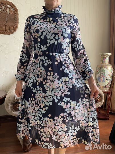 Платье женское